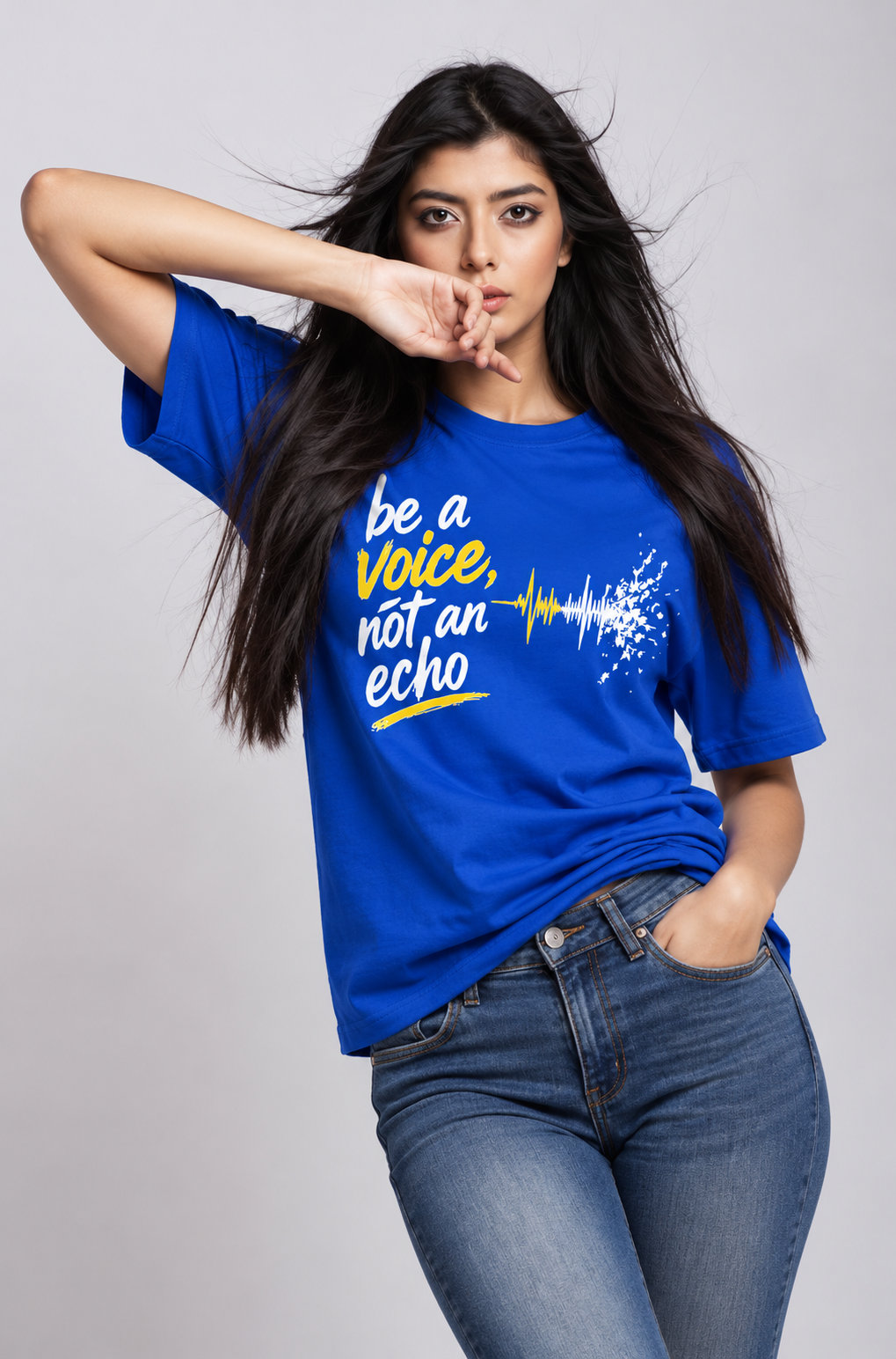 Be a Voice regular t-shirt Blue - model (girl)