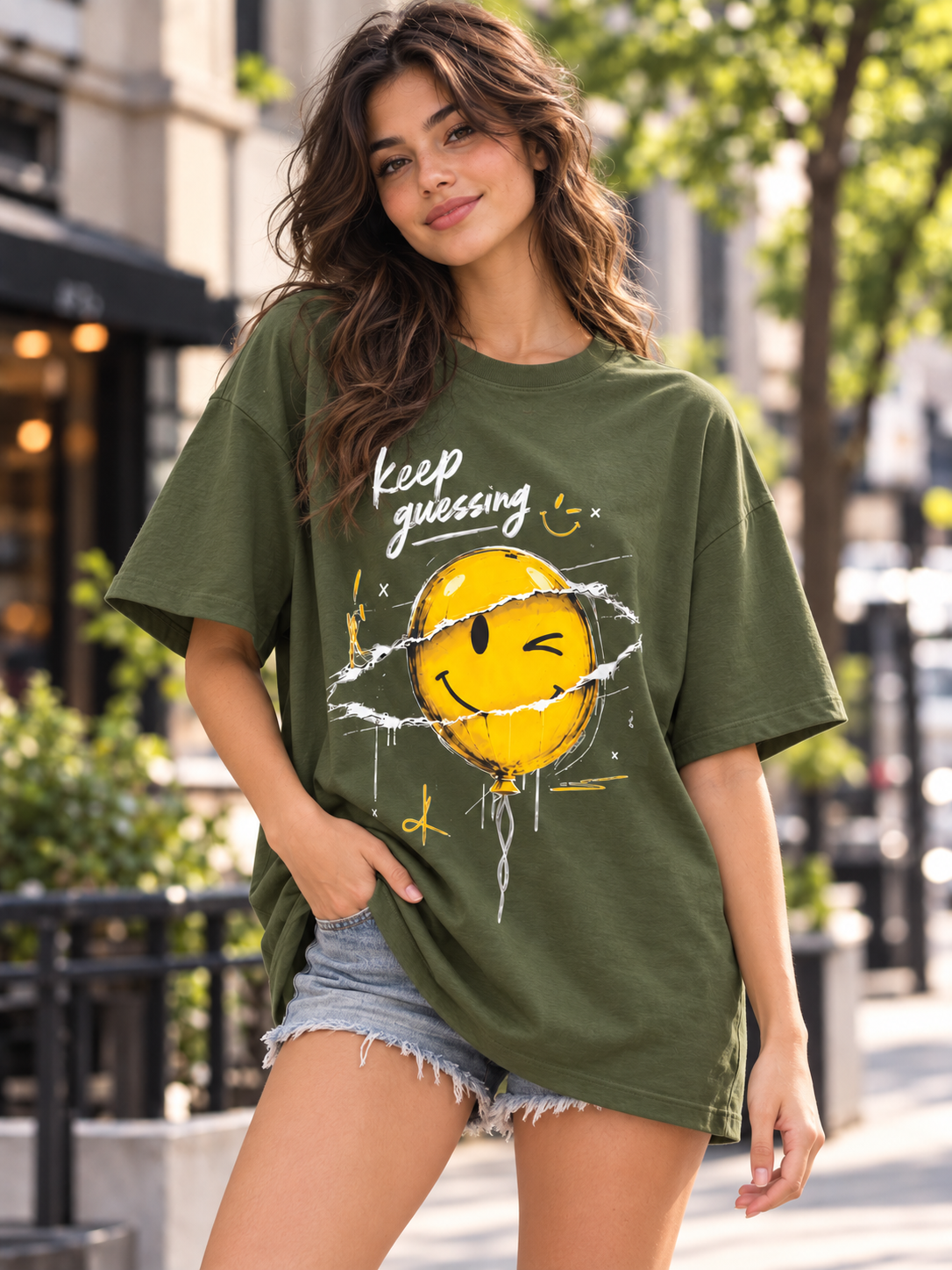 Keep Guessing regular t-shirt Green - model (girl)