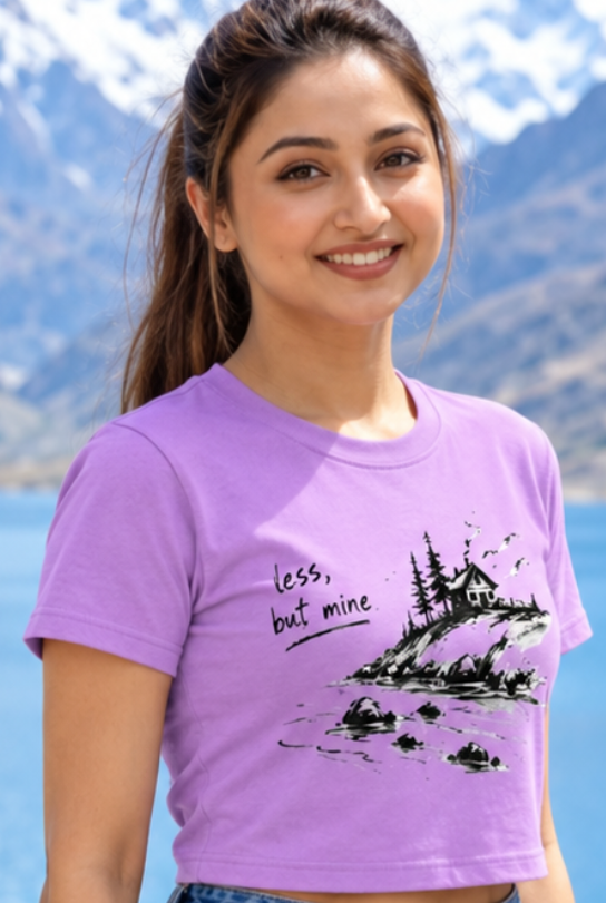 Less but Mine crop tee Lavender - model 2
