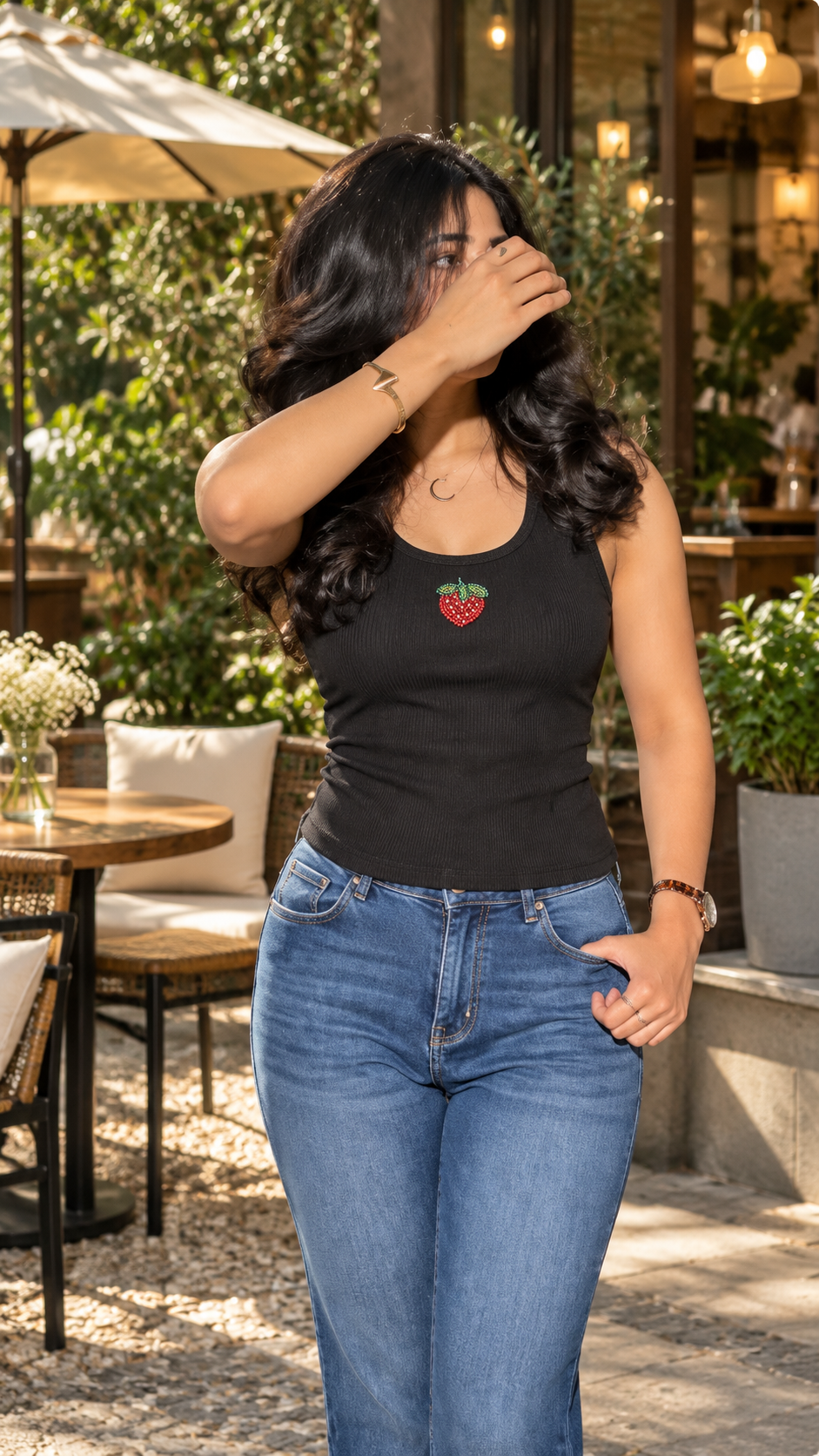 Strawberry tank top - model 1