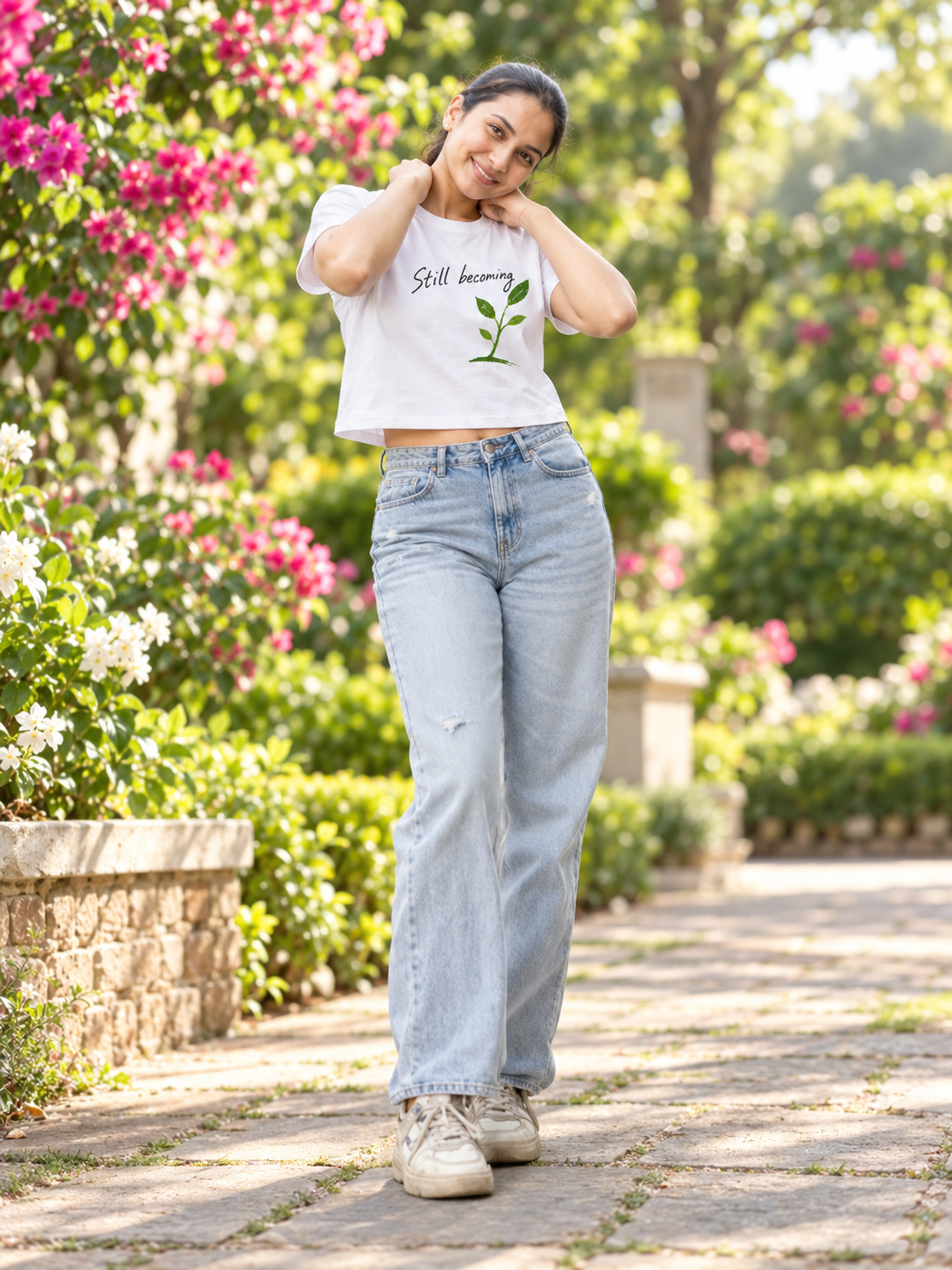 Stil Becoming crop tee White - model 1